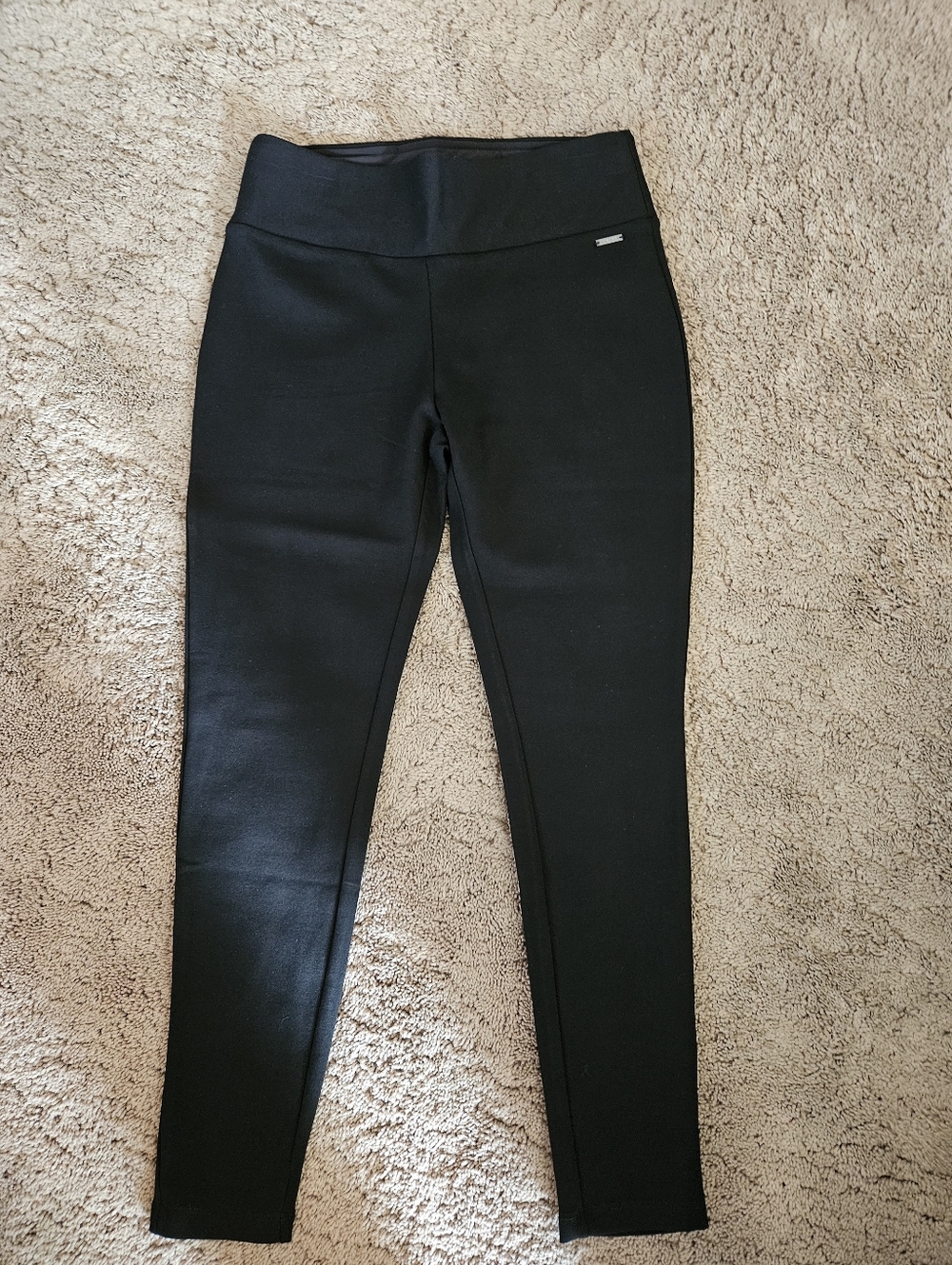 NWT ☆ Tahari Ponte Pants, Size Medium Petite, Brand NEW!
